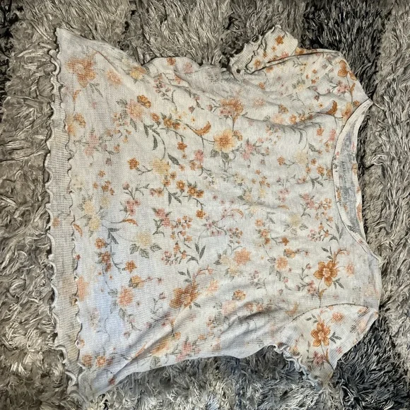 American Eagle Outfitters Floral Blouse - Cream and Orange - Picture 2 of 2